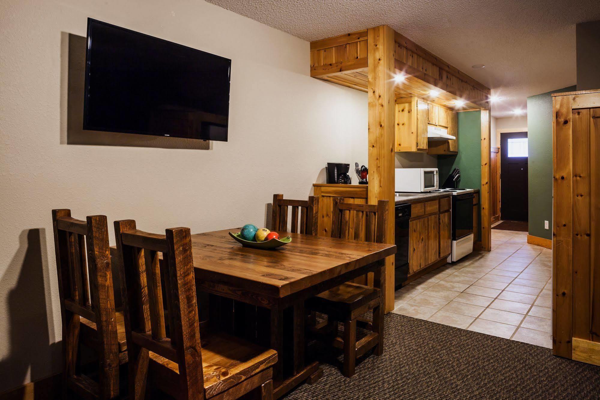 Eagle Ridge Resort At Lutsen Mountains Exterior photo