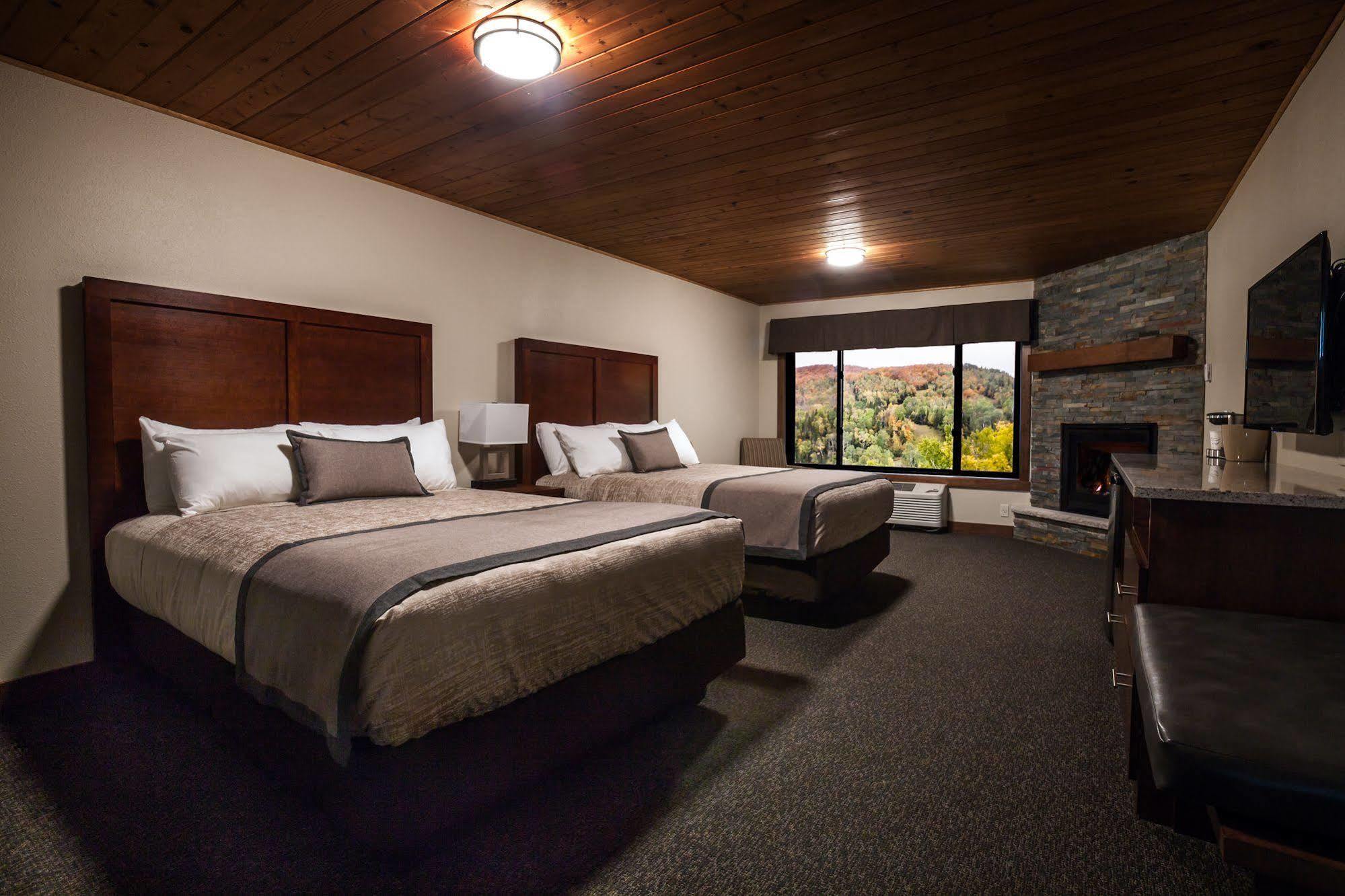 Eagle Ridge Resort At Lutsen Mountains Exterior photo
