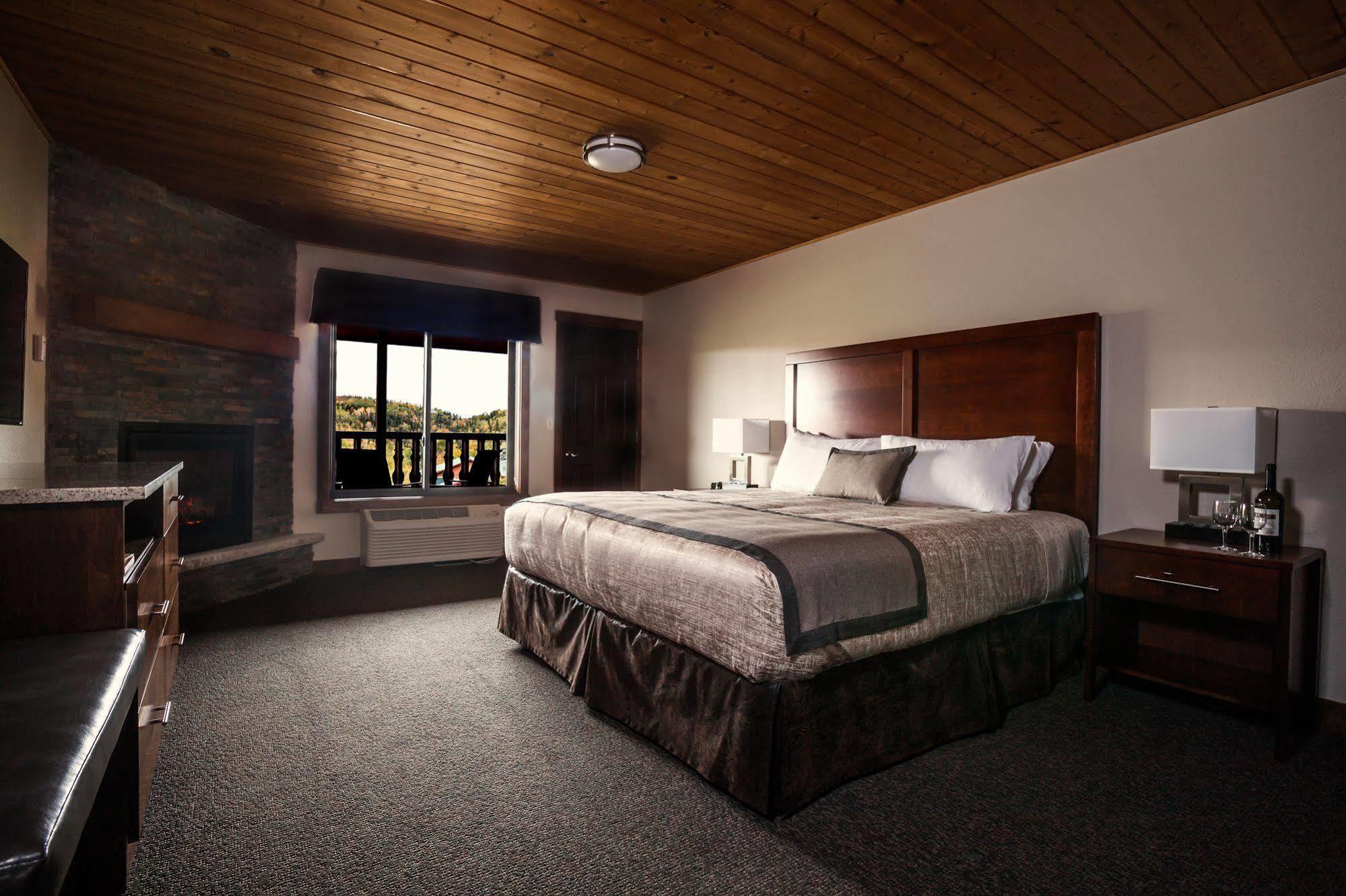 Eagle Ridge Resort At Lutsen Mountains Exterior photo