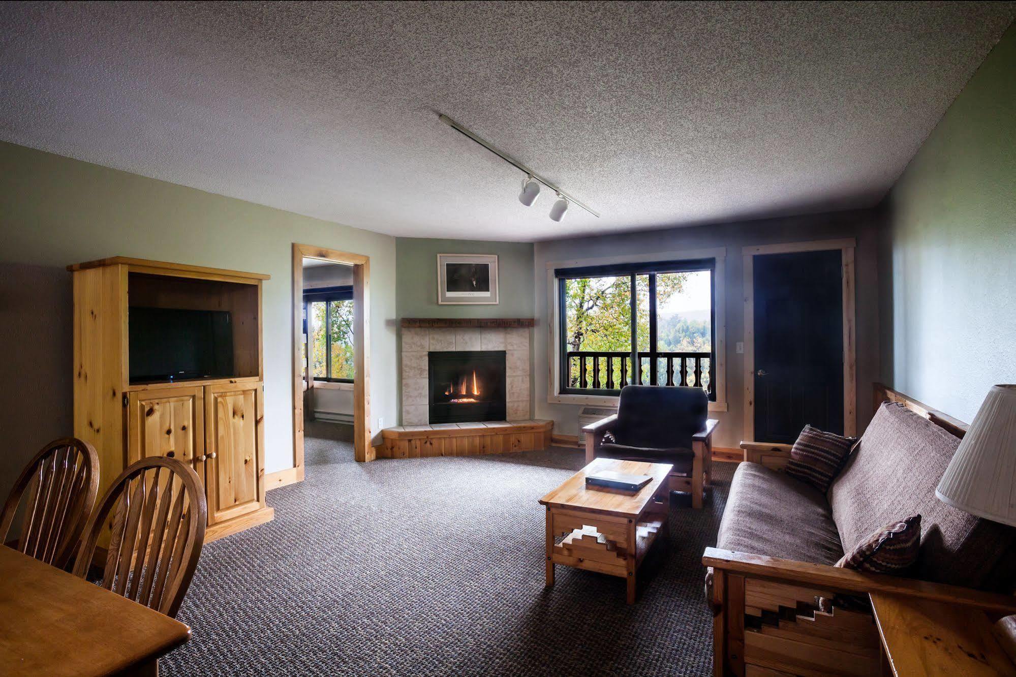 Eagle Ridge Resort At Lutsen Mountains Exterior photo
